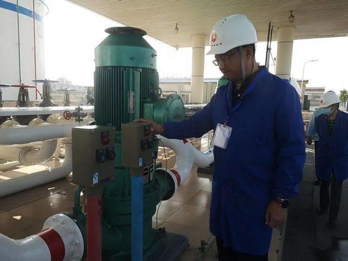 局領(lǐng)導(dǎo)深入一線督查重大危險源企業(yè)消防設(shè)備